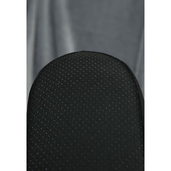 Michael Myers Plush Slipper Halloween Movie Slipper Size: ADULT SMALL/MEDIUM - Picture 8 of 8